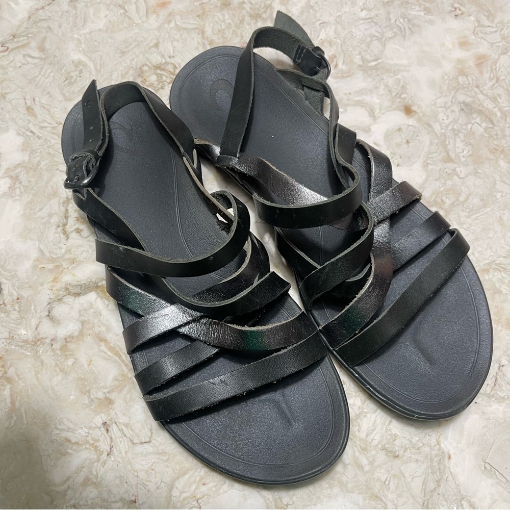 Olukai Awe Awe Metallic Black Leather Strappy Sandals